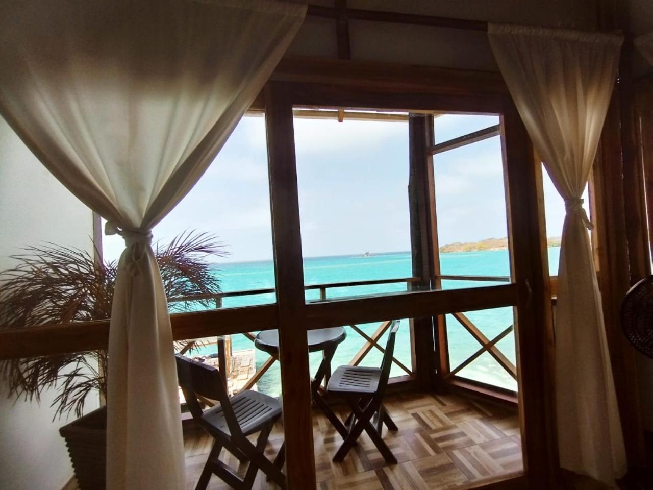 Rosario Ecohotel อีสลากรันเด ภายนอก รูปภาพ