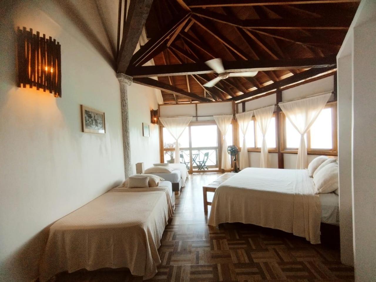 Rosario Ecohotel อีสลากรันเด ภายนอก รูปภาพ