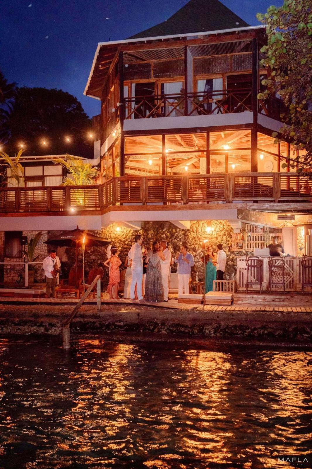 Rosario Ecohotel อีสลากรันเด ภายนอก รูปภาพ